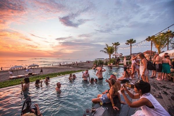 Nightlife Guide Bali - Party in Canggu, Kuta, Seminyak Uluwatu