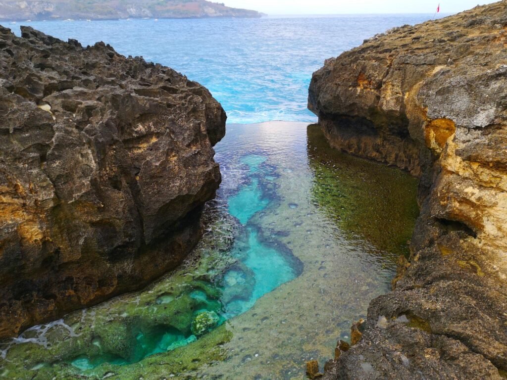 Natural rock pool, Angel's Billabong