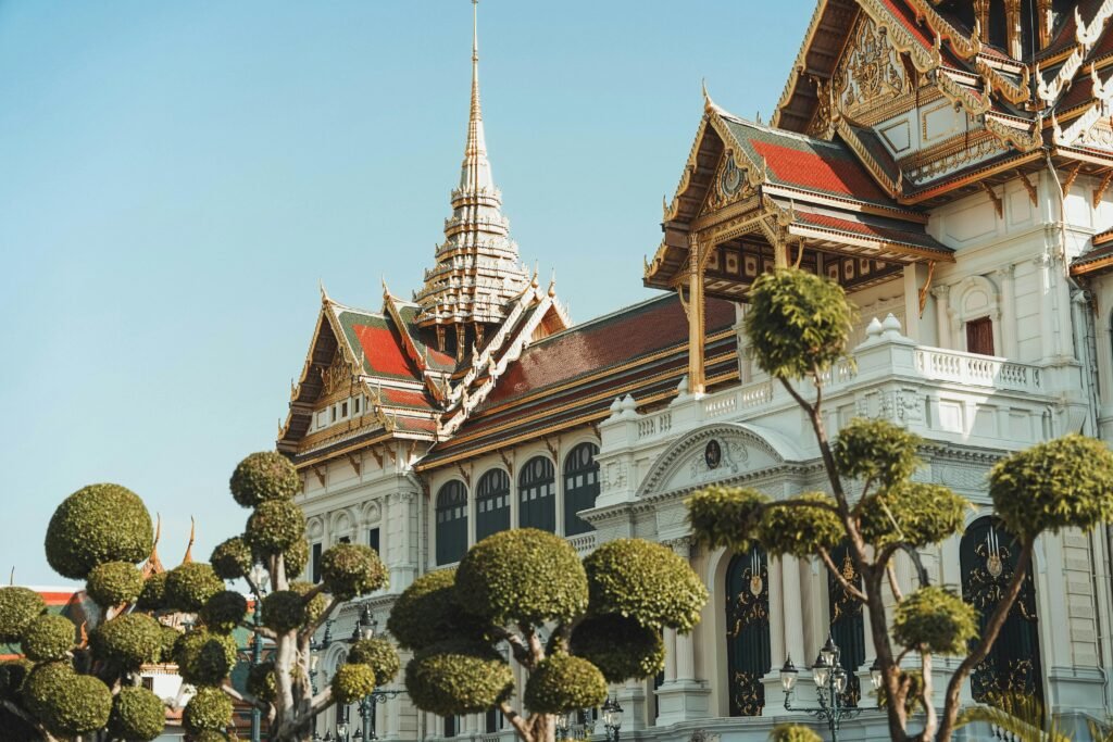 The Grand Palace Is Closed Scam​