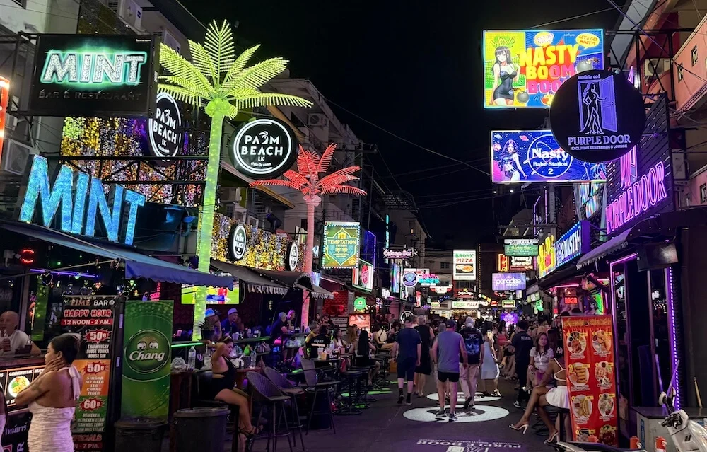 LK-Metro-Nightlife-Pattaya-Thailand