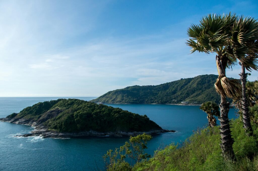 Phuket at a Glance​