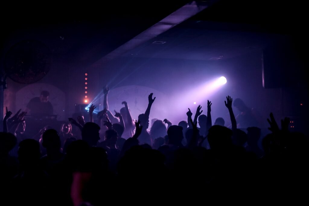 Best Time to Visit for Nightlife​