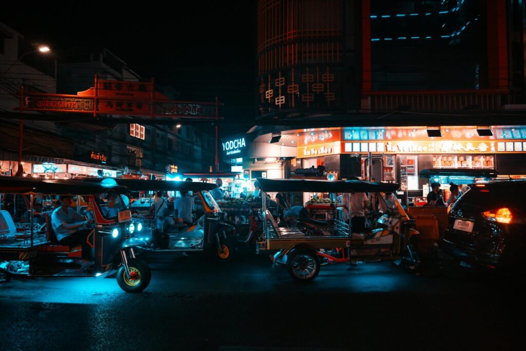 Tuk-Tuks​