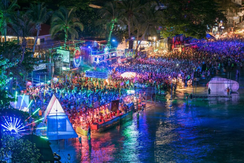 Koh-Phangan-full-moon-party-scaled
