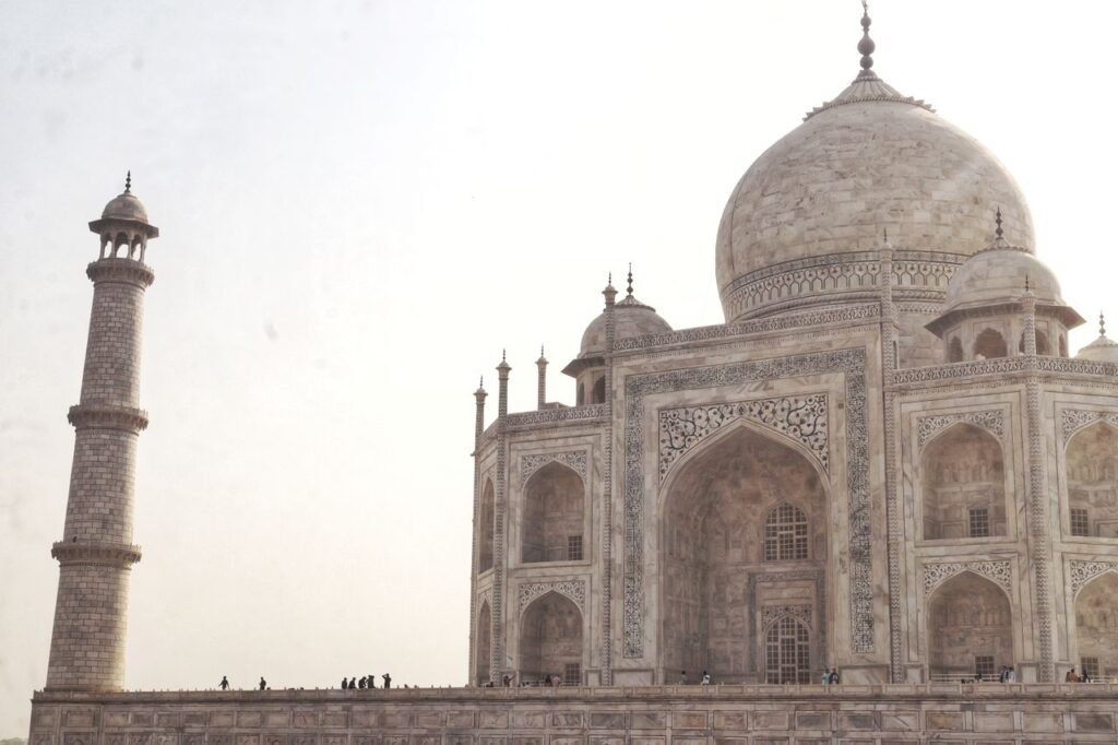 Beautiful view of the Taj Mahal with clear skies, a UNESCO World Heritage Site in Agra, India.